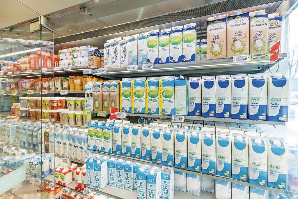 Plus werkte vooruitstrevend aan duurzaamheid, bijvoorbeeld door alleen nog maar biologische melk onder huismerk te verkopen. Foto: Koos Groenewold