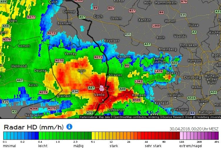 Radarbeelden van de hagelbui vannacht om 1.00 uur. - Foto: Kachelmannwetter.de