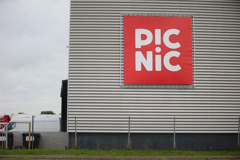 Het distributiecentrum van online supermarkt Picnic in Zaandam. - Foto: ANP