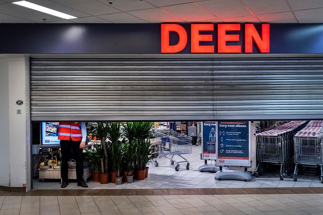 DEEN verdwijnt uit het straatbeeld. - Foto: ANP