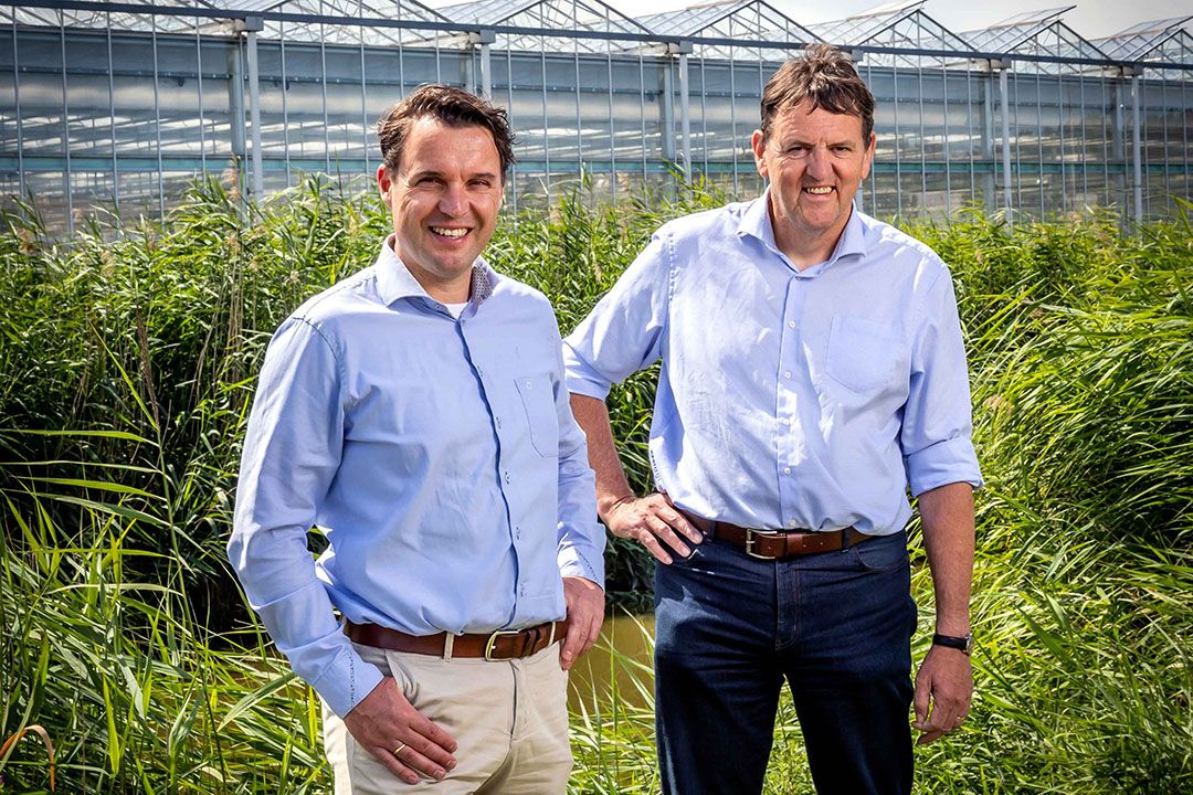 Alle creativiteit en netwerken inzetten voor glasgebieden met weinig alternatieve warmte, stellen Lambert van Horen en Arne Bac, sectormanagers tuinbouw bij Rabobank. - Foto: Roel Dijkstra