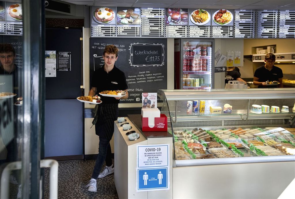 Volgens Frans van Rooij, directeur van de Vereniging Professionele Frituurders, was een gemiddelde buurtcafetaria een jaar geleden € 1.200 per maand kwijt aan gas en stroom. “Nu is dat ruim € 3.600." - Foto: ANP