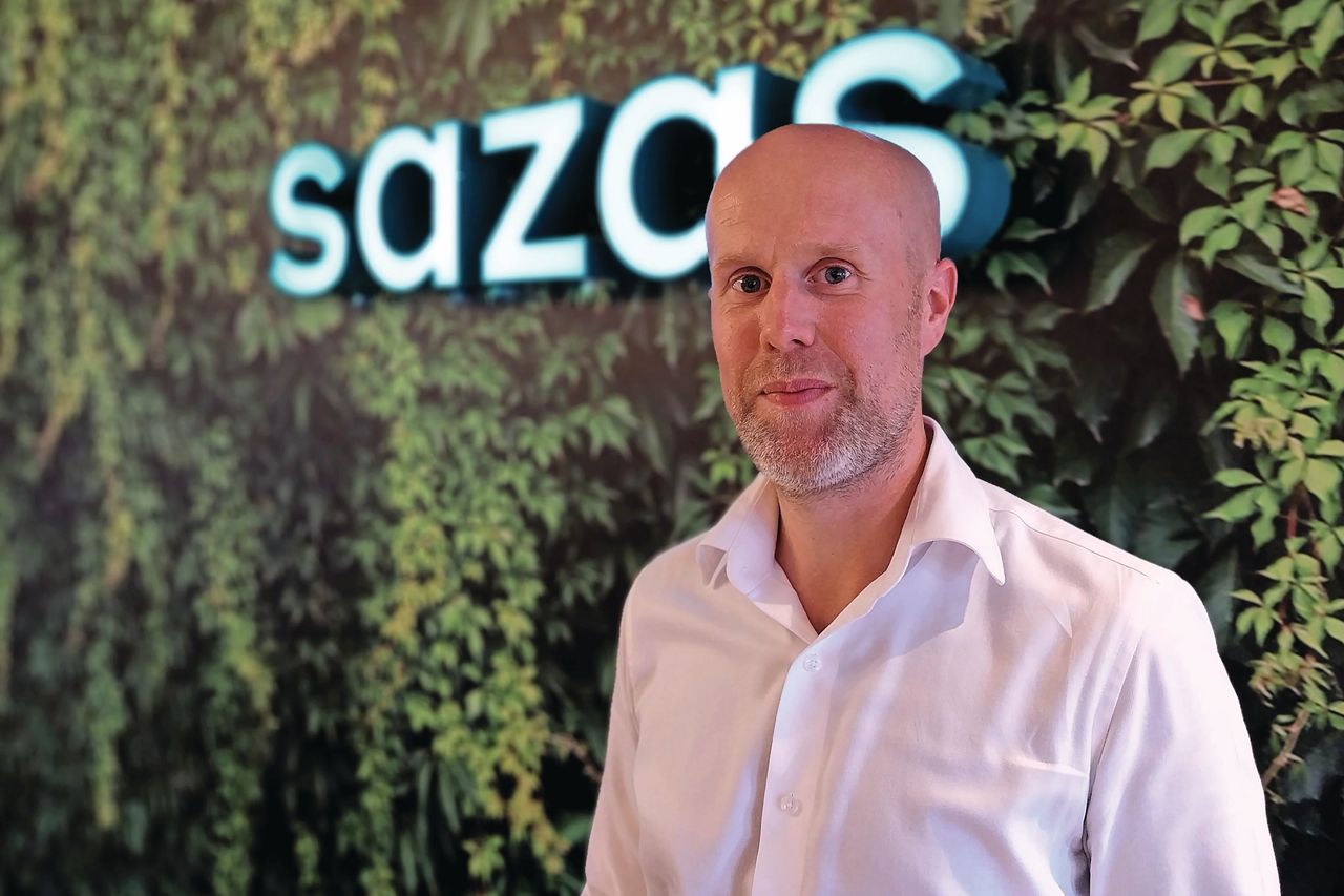 Als je als Westlandse glastuinder of Brabantse preiteler liever niet met stadse bureaus werkt, dan vindt Sazas iemand uit de buurt, die jouw taal en de taal van je medewerker spreekt, zegt Eelco de Haan. Foto: Ton van der Scheer