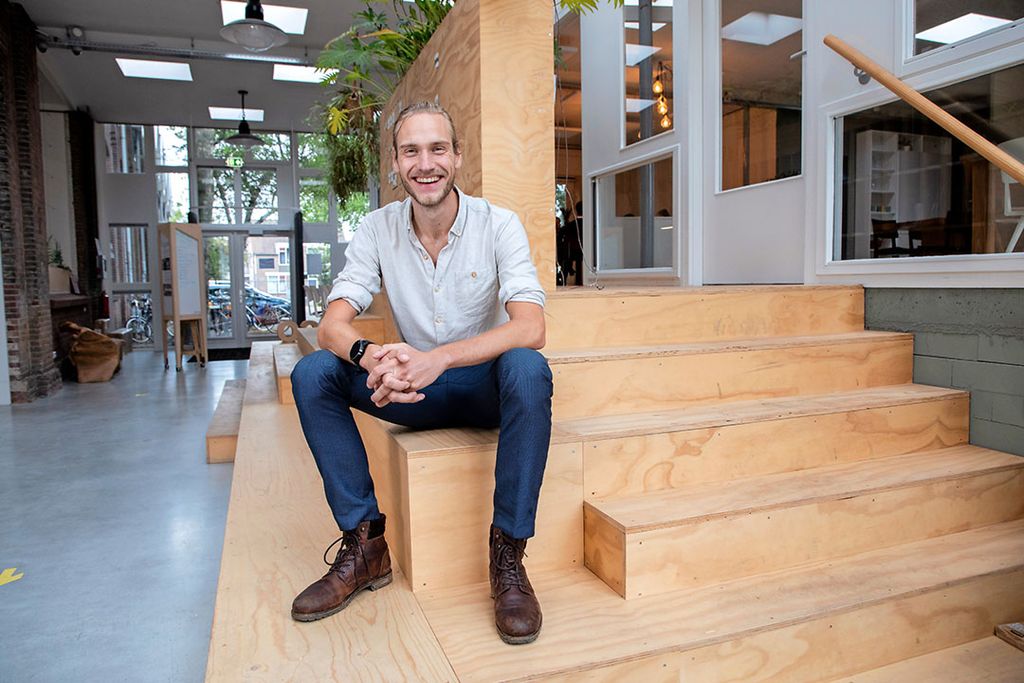 Thomas Luttikhold van Wastewatchers begeleidt onder andere bedrijfskantines bij het terugdringen van voedselverspilling. - Foto: Herbert Wiggerman