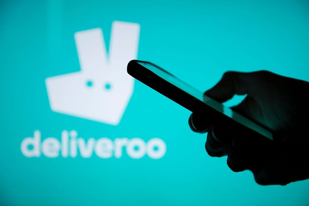 klanten plaatsen bij Deliveroo gemiddeld 3,4 keer per maand een bestelling. - Foto: Canva