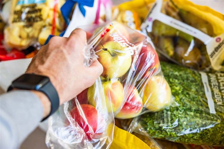 Voor zowel fruit als groenten heeft Nederland de kleinste stijging van de winkelprijzen. - Foto: ANP