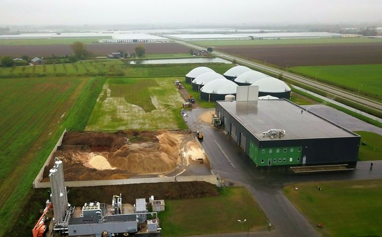 De biovergister in het Bergerdense glastuinbouwgebied Next Garden. - Foto: Vidiphoto