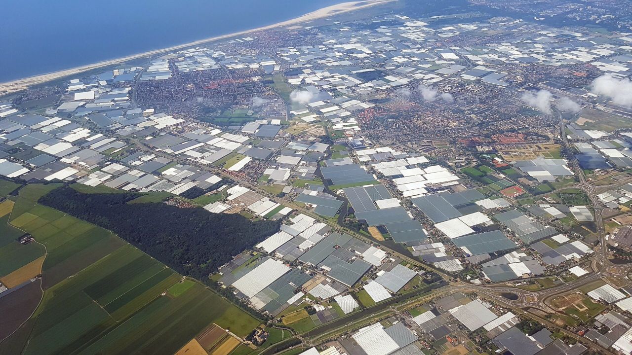 Luchtfoto van het Westland.