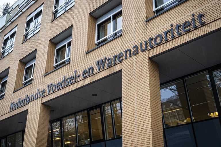 Het hoofdkantoor van de Nederlandse Voedsel- en Warenautoriteit in Utrecht. - Foto: ANP