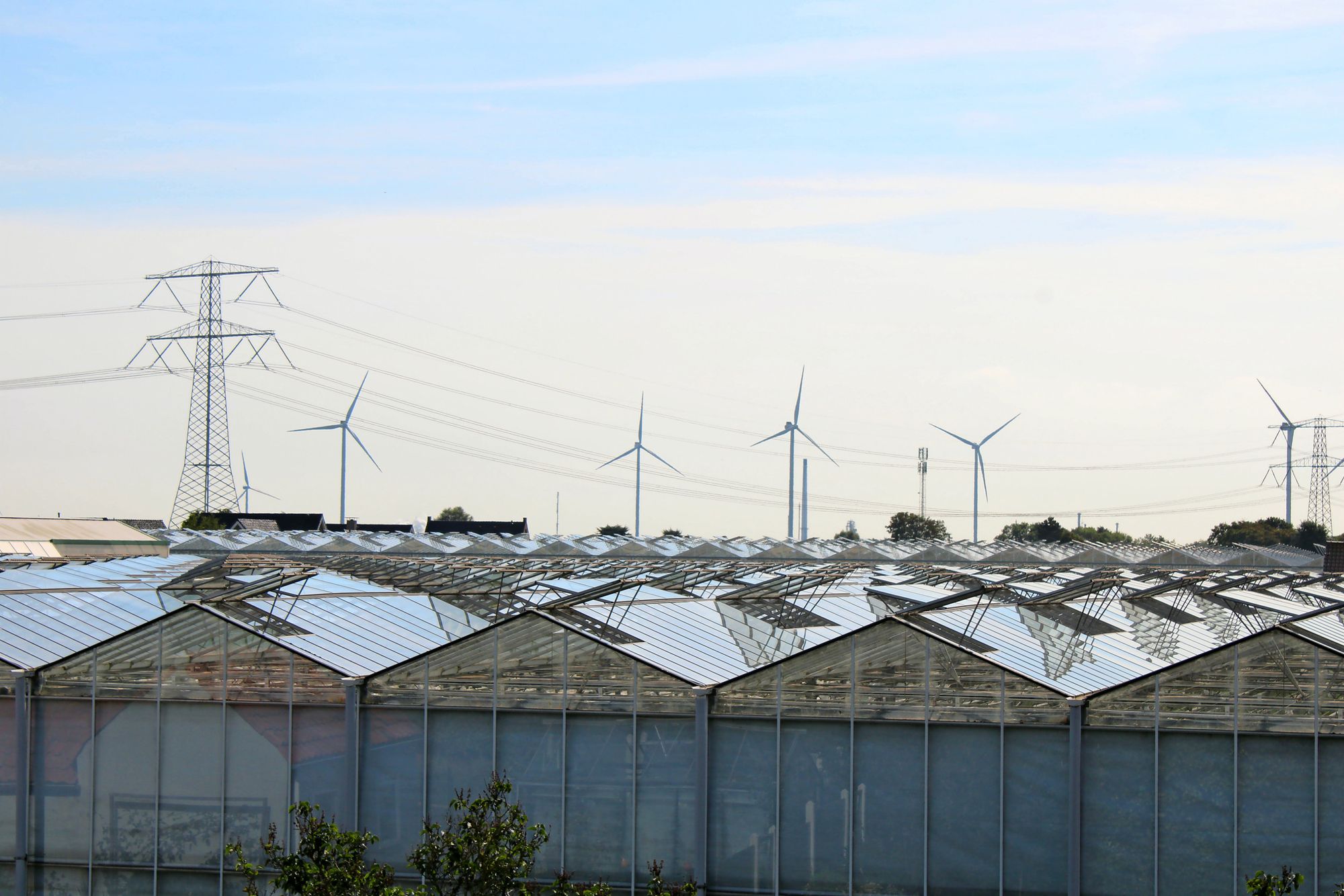 Na 2030 zullen er aanzienlijk meer uren zijn met stroomuitval, verwacht netbeheerder Tennet. De oorzaak is dat het verdienmodel voor regelbaar vermogen zwaar onder druk staat. Foto: Ton van der Scheer