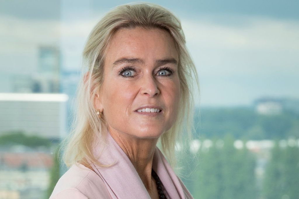 Barbara Baarsma wordt vanaf 1 maart CEO van de Rabo Carbon Bank. Ze is nu nog directievoorzitter van Rabobank Amsterdam en onder meer hoogleraar economie aan de Universiteit van Amsterdam. Foto: Koos Groenewold