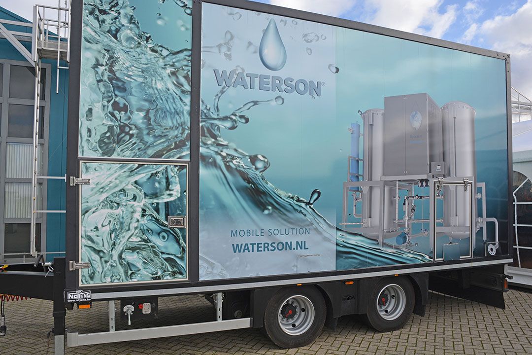 mobiele waterzuivering om aan emissienormen te voldoen. Foto: Peter Visser