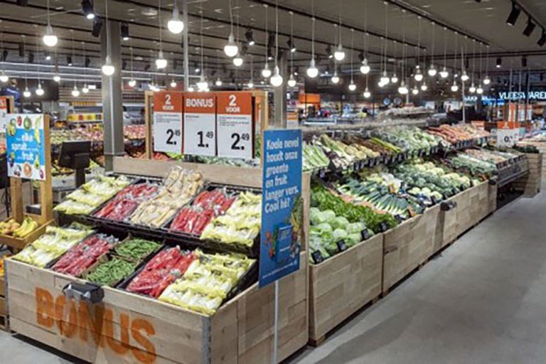 Supermarkten maken verlies op de verkoop van biologisch. - Foto: ANP