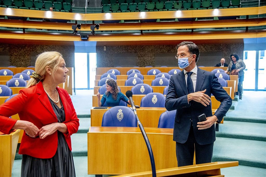 Sigrid Kaag (D66) en Mark Rutte (VVD) in de Tweede Kamer. - Foto: ANP