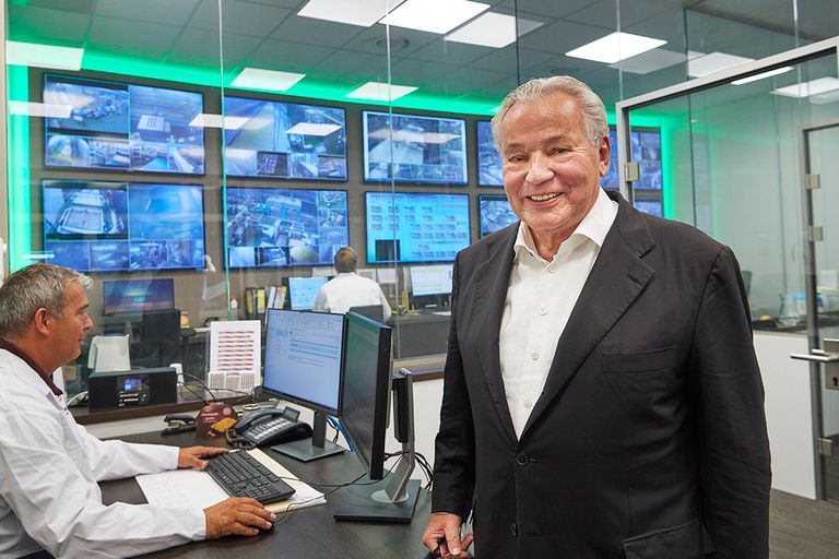 Gerard Kroef: “Alles wat we verdienen, steken we weer in ons familiebedrijf.” - Foto: Van Assendelft Fotografie