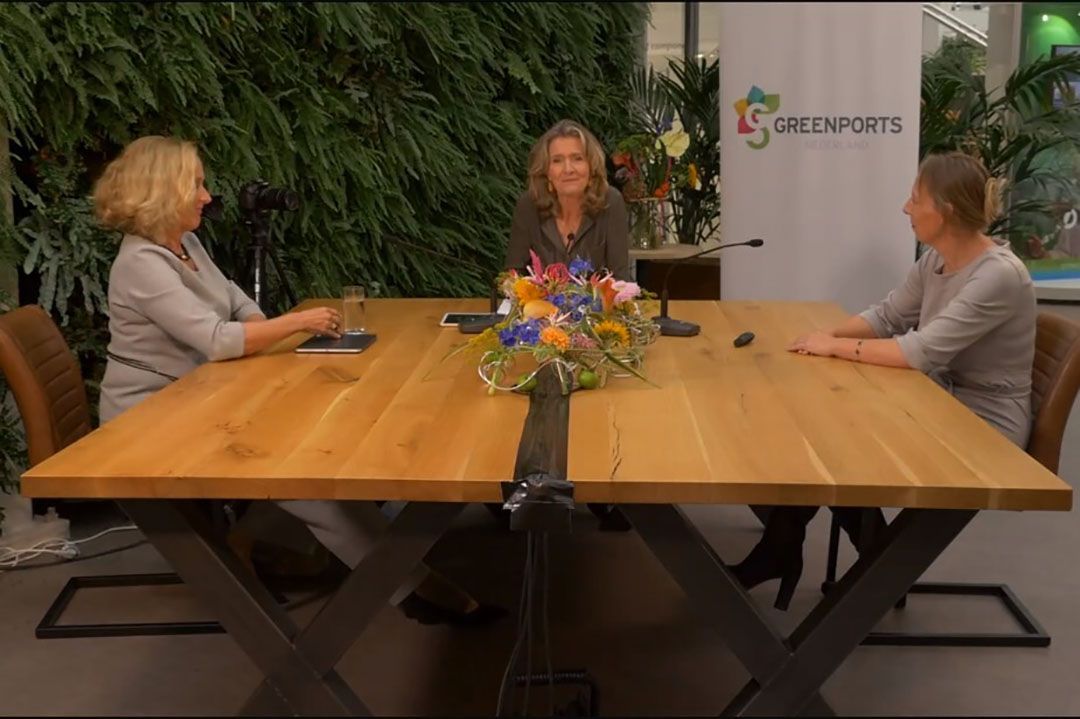 Niet altijd zijn de dagvoorzitter, de sprekers of het camerateam zo in vorm dat een webinar de kijker 100%  blijft boeien. - Foto: Ton van der Scheer