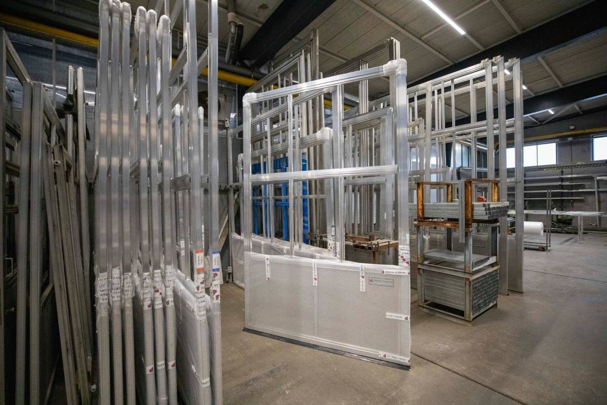 Amerikaanse importheffingen op staal en aluminium maken kassenbouw duurder. Foto: Roel Dijkstra Fotografie