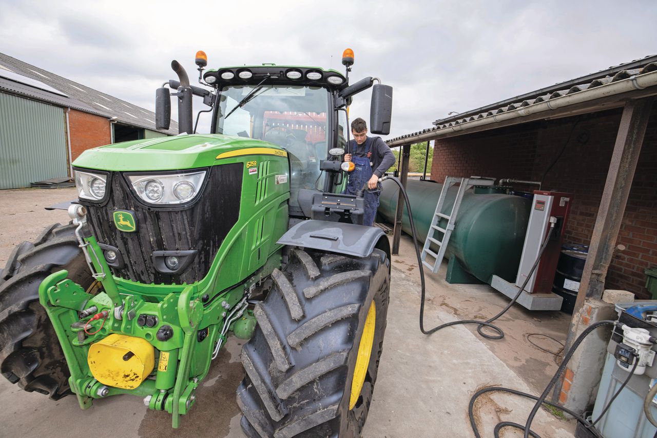 De beloofde accijnsverlaging op diesel voor de landbouw gaat niet door. Foto: Peter Roek