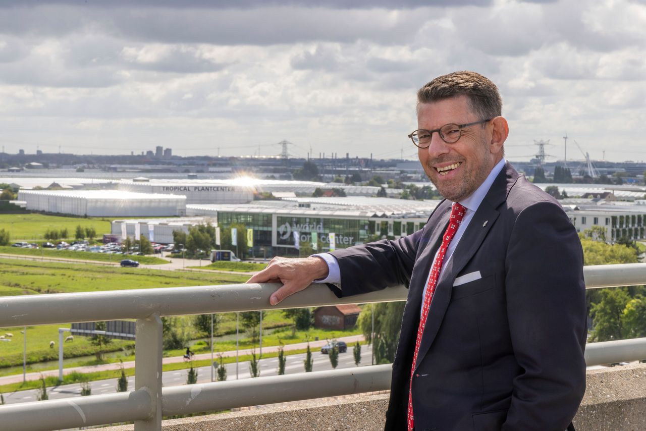 Burgemeester van Westland Bouke Arends is niet bang voor (te veel) belangstelling van buitenlandse investeerders: “Als je zelf regie wilt houden, dan moet je ook zelf regie durven nemen.” Foto: Thierry Schut