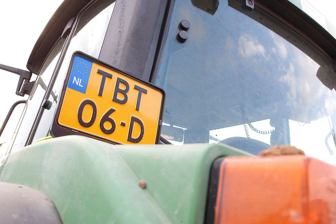 Uit de data van de RDW blijkt dat de top 5 van geregistreerde trekkers in Nederland bestaat uit  bekende merken als John Deere en Fendt. - Foto: Hans Prinsen