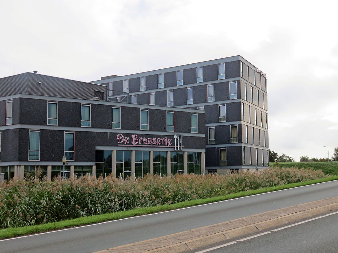'Polenhotel' in Maasdijk. - Foto: Ton van der Scheer