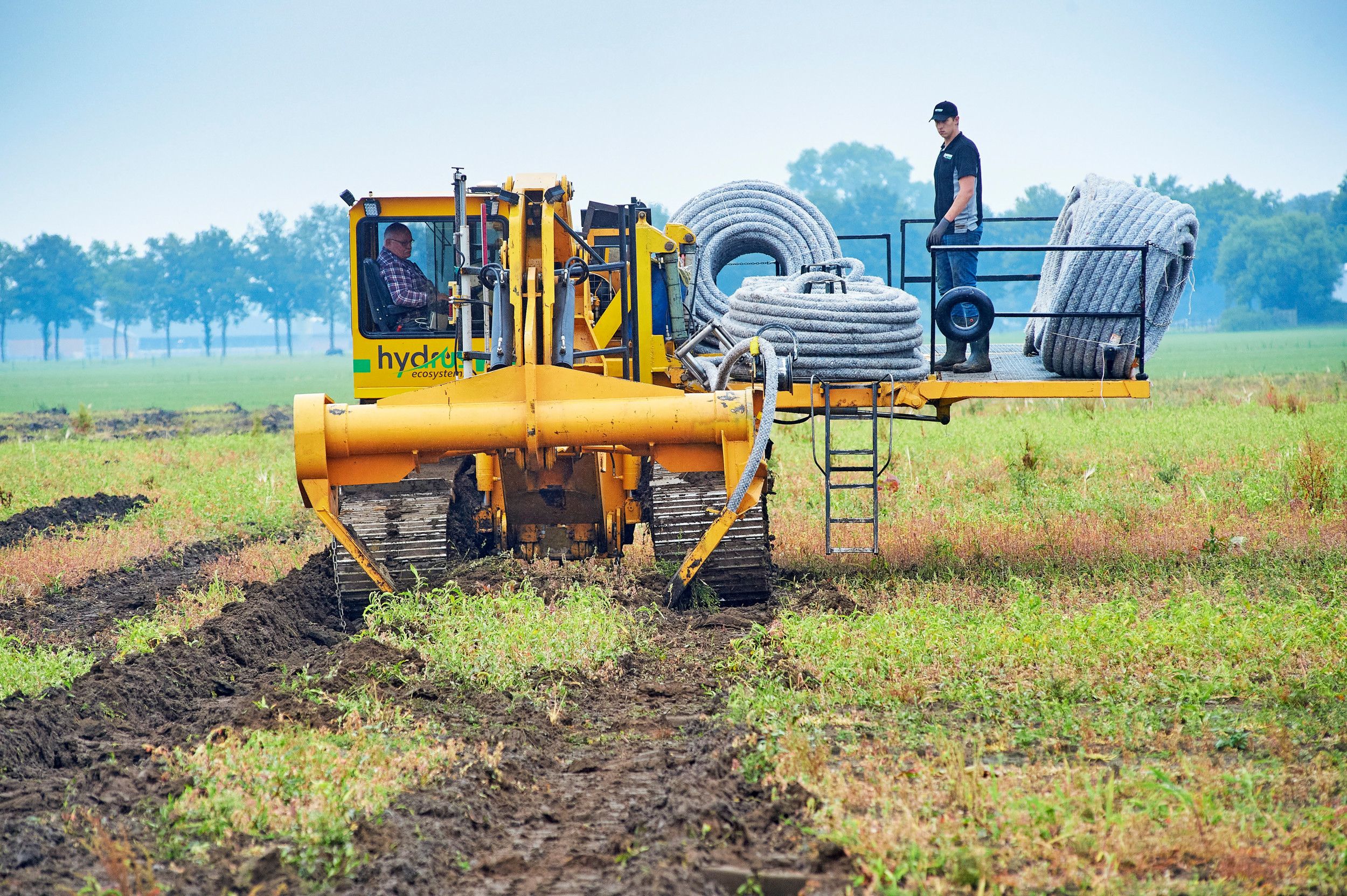 Vorige week was Compliment BV bezig met het aanleggen van drainage.