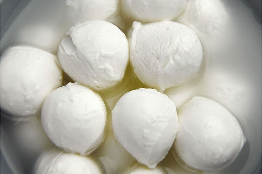 Doel is de vegan mozzarella in de loop van 2022 beschikbaar te stellen in bepaalde eetgelegenheden in de VS. - Foto: Canva