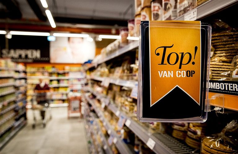 Zowel Plus als Coop zijn coöperatieve verenigingen van de plaatselijke winkeliers die een of meerdere vestigingen hebben. Foto: ANP