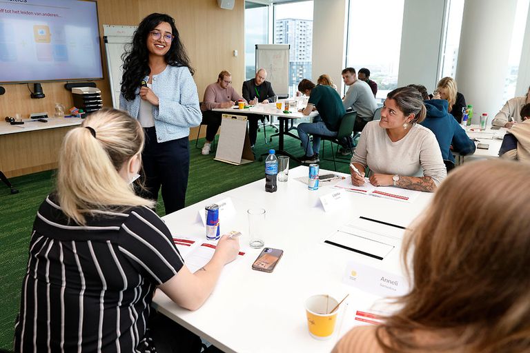 Training voor  aankomende managers op het hoofdkantoor van McDonald's in Utrecht. Foto: Ton Kastermans Fotografie / Danielle van Coevorden