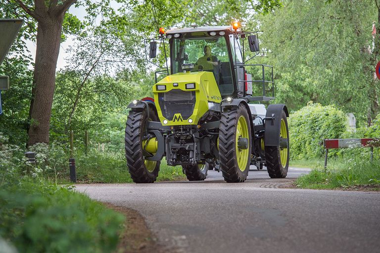 Mtt Tractors, de ontwikkelaar van de MultiTooltrac is failliet verklaard door de rechtbank in Gelderland. - Michel Velderman