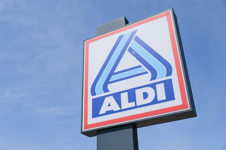 In het centrum van Utrecht opent Aldi Shop & Go, zonder scanapparaten en kassa's, vandaag haar deuren.