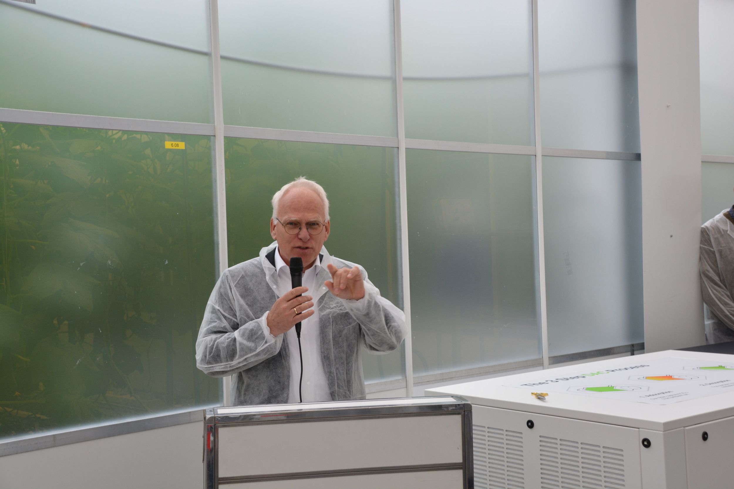 Adema: "Deze glastuinbouwsector is heel belangrijk voor Nederland en wereldwijd."