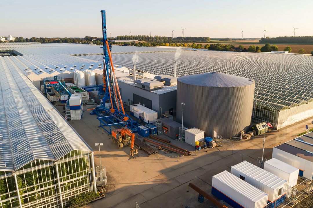 Aardwarmte en restwarmte rondpompen door een warmterotonde, ook voorbeelden van wat Thierry Baudet klimaatonzin noemt? - Foto: G&F