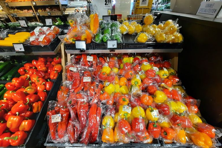 De vraag naar paprika’s vanuit de handel is redelijk tot matig. Foto: Harry Stijger