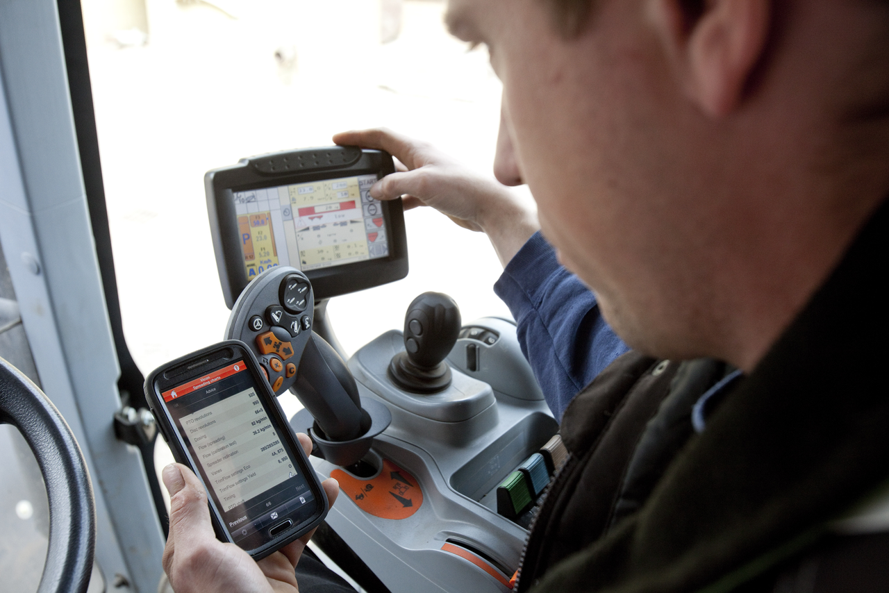 1 op elke 5 boeren en tuinders heeft agrarische apps op de smartphone.