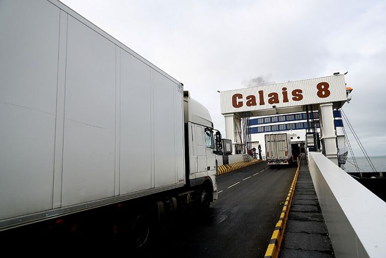Nederlandse exporteurs mijden Calais in eerste handelsweek na Brexit. Foto: ANP/AFP