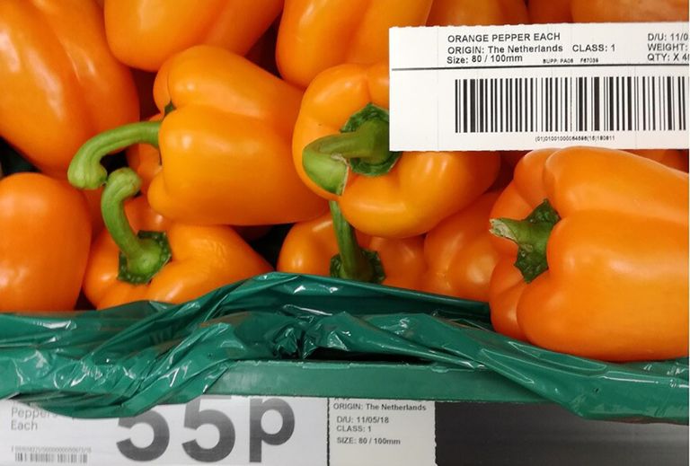 Nederlandse paprika bij Tesco. - Foto: Misset