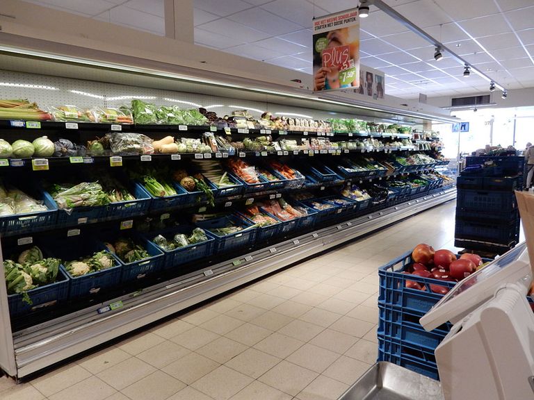 Groentenafdeling bij een Delhaizewinkel. Foto: Stan Verstegen.