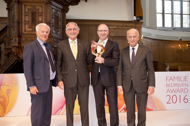 Vlnr: John Fentener van Vlissingen, Piet Mazereeuw, Jaap Mazereeuw, Gerrit Zalm