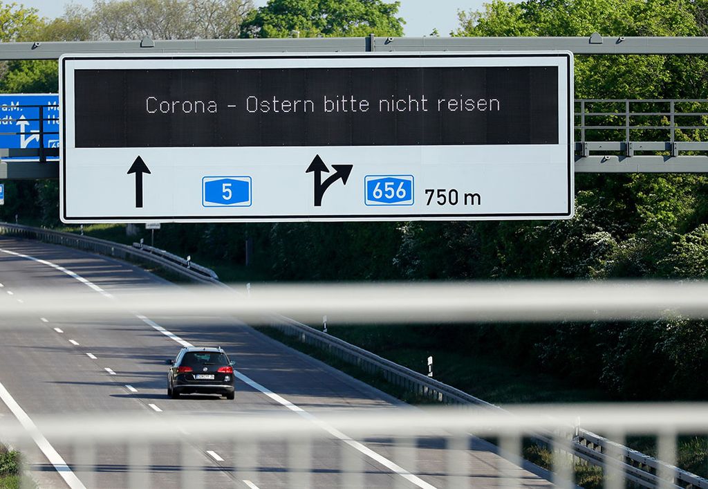 De bijna lege Duitse snelweg A5. - Foto: ANP