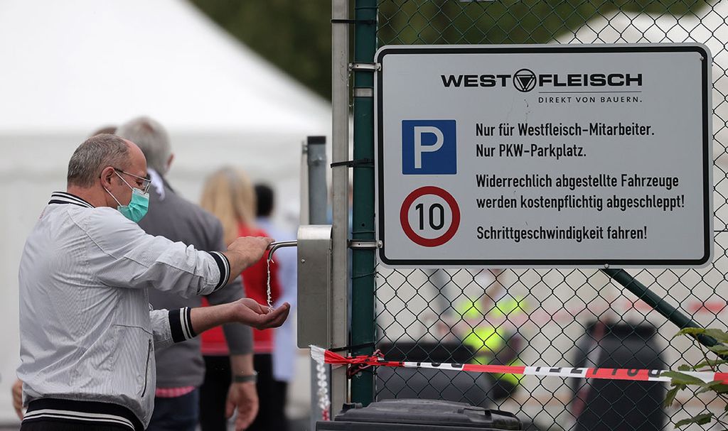 Vorige week moest Westfleisch ook al de slachtbedrijvigheid in de fabriek in Coesfeld in Noordrijn-Westfalen staken wegens een corona-uitbraak. Foto: ANP