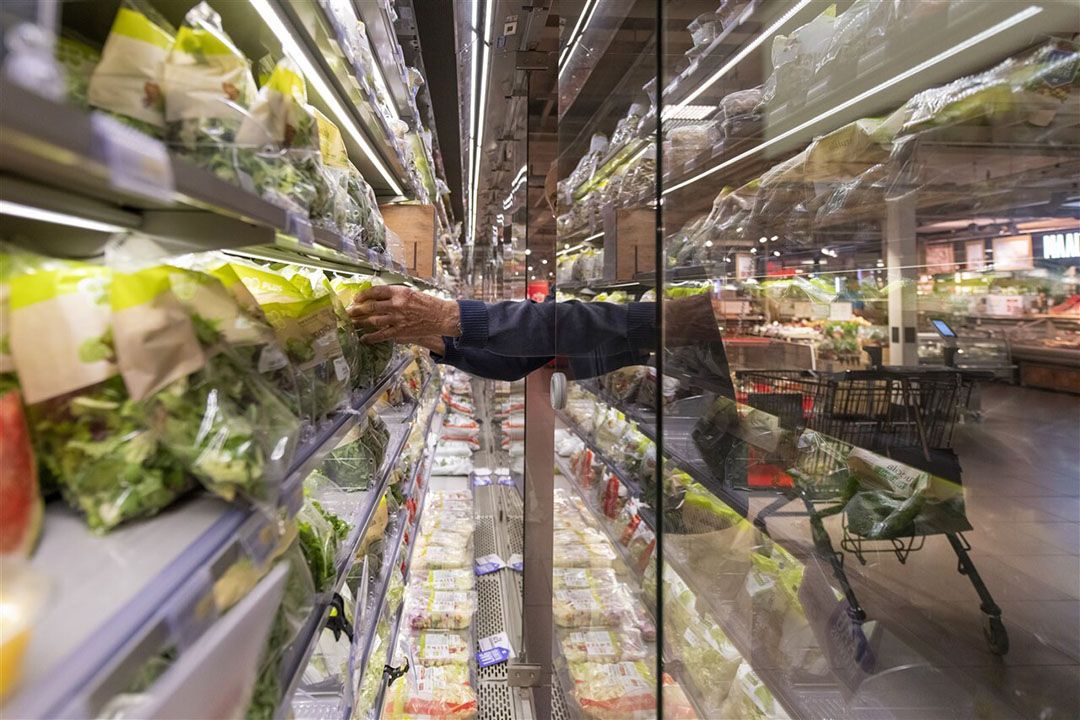 In supermarkten worden nog steeds te veel verpakkingen gebruikt. - Foto: ANP