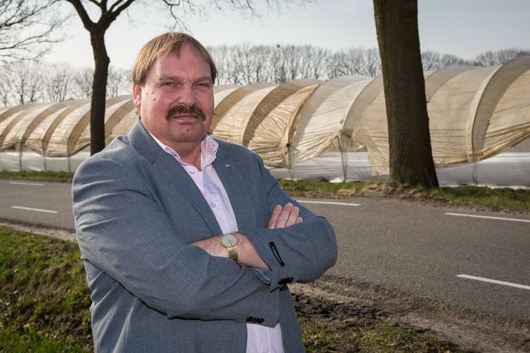 Henry Syroek (CNV): "Als uitzenden goedkoper is dan rechtstreeks in dienst, dan wordt er ergens gestolen.  - foto: G&F