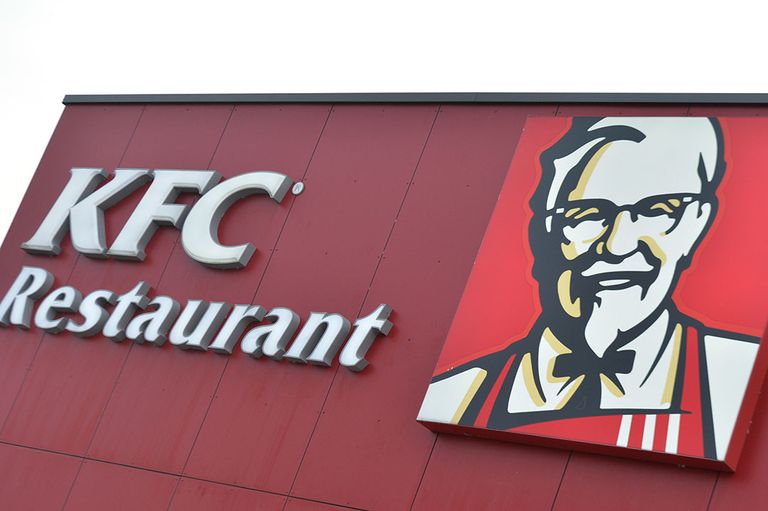 Logo van een Kentucky Fried Chicken-restaurant. - Foto: ANP