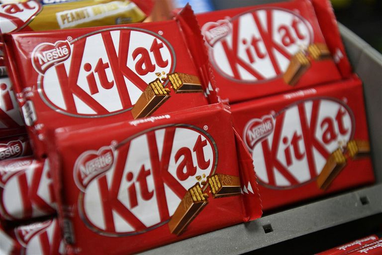 De groep aandeelhouders wil dat Nestlé, bekend van onder meer KitKat, naast focus op gezondere producten, ook ongezondere producten aanpakt. - Foto: ANP