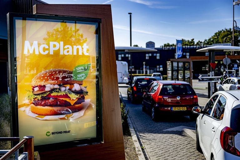 Producent van vleesvervangers Beyond Meat heeft in diverse landen een samenwerking met McDonald’s en ziet daarvan resultaat. Foto: Robin Utrecht