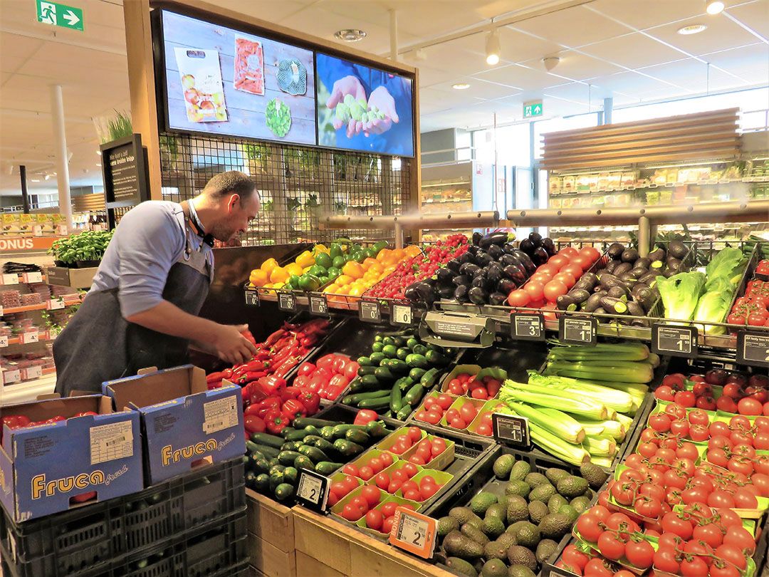 Proef met minder verpakkingen. Daar wil de consument graag in mee. - Foto: Ton van der Scheer