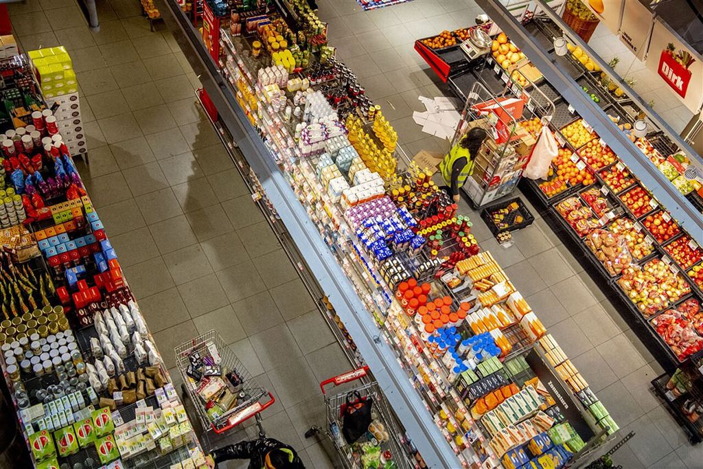 Het onderzoek ‘Superlijst Dierenwelzijn’ wordt uitgevoerd bij de supermarkten Albert Heijn, Jumbo, Lidl, Aldi, Plus, Dirk, Coop en Ekoplaza. Foto: ANP