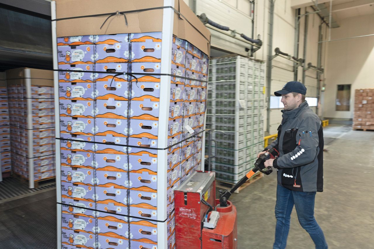 Overnames in de groenten- en fruithandel kunnen kostenstijgingen opvangen. Foto: Roel Dijkstra