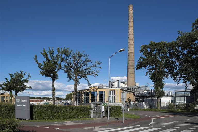 In Nunspeet staat een geavanceerde babyvoedingfabriek. Ook Nestlé Health Science heeft hier een Nederlandse locatie. Foto: ANP